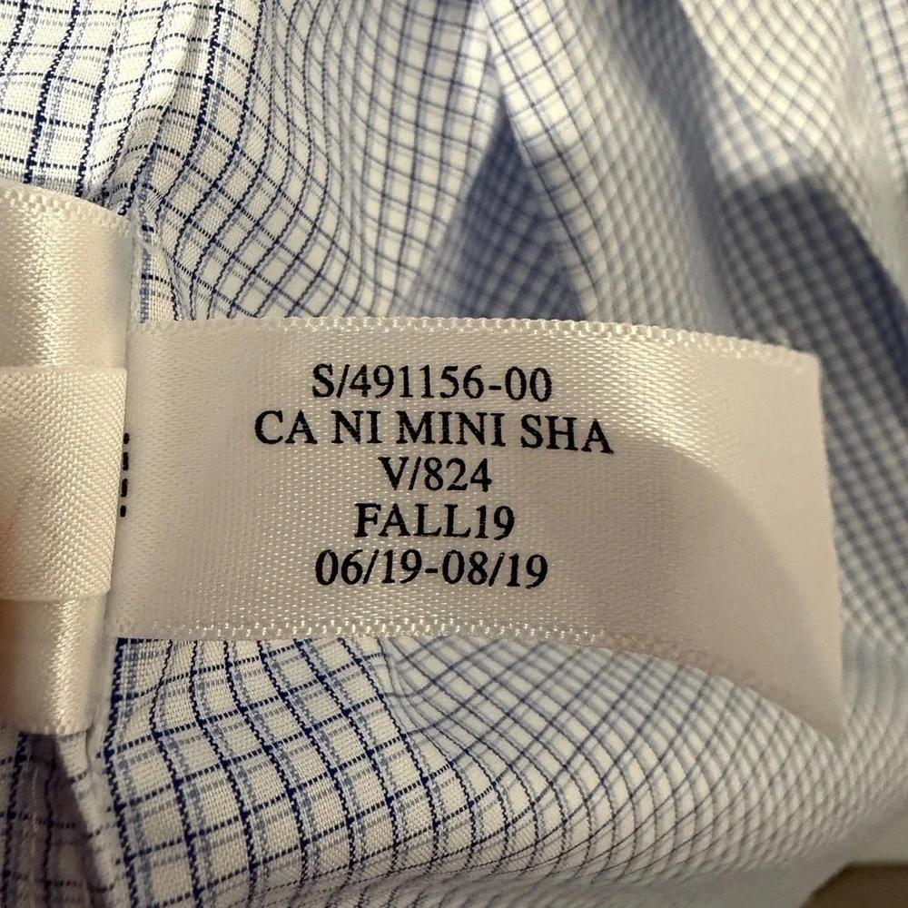 Banana Republic Men's Blue Gingham Non-Iron Dress Shirt